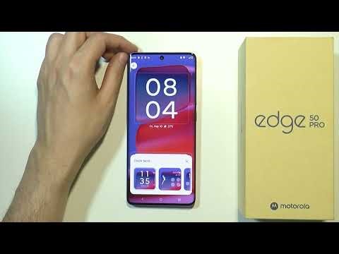 How to Change Lock Screen Clock on Motorola Edge 50 Pro