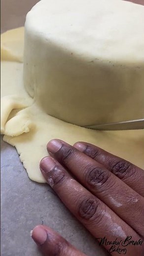 How to stick marzipan to cake without jam : What can i use instead of apricot jam to glaze