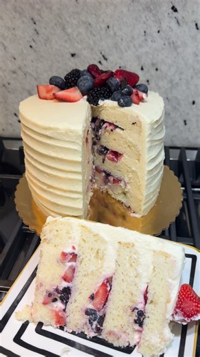 Connie Kazan | Berry Chantilly cake Ingredients: • 2 box vanilla cake mix • 8 eggs • 1cup oil • 2 1/4 cup milk Chantilly Cream Frosting • 2 1/2... | Instagram