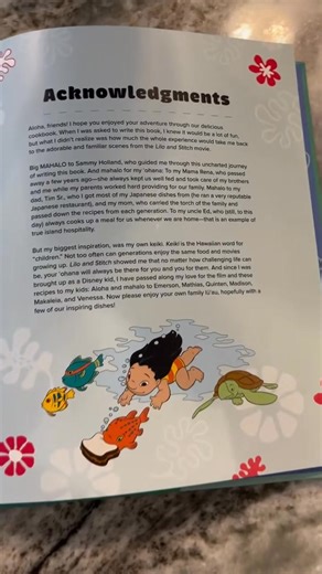 Looking to throw the most amazing Hawaiian Luau party this summer? 🌴🌺🌊 The official Lilo and Stitch Cookbook has you covered! Try out delicious recipes like Kokaua 🥥Coconut Chicken and Long Rice, Jumba’s Zapped Pulehu Short Ribs, Sunset Grilled Pineapple Hamburger🍍🍔, or Pudge’s Peanut Butter, Jelly and Banana Sandwich! 🥜💜🍌 So many incredible dishes, poke, desserts, and drinks to try! Aloha! 🌺 #liloandstich #stitch #hawaiian #hawaii #luau #aloha #hawaiianfood #poke #food #ohana #dinner 