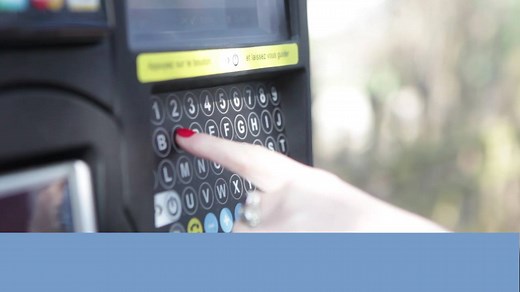 9.2K views · 70 reactions | Comment utiliser les nouveaux horodateurs ? 1 - Je rentre mon numéro d'immatriculation 2 - Je choisis la durée de mon stationnement et les 15 premières minutes sont gratuites ! 3 - Je procède au paiement (en liquide, par carte bancaire ou par paiement sans contact) 4 - Les tickets sont désormais dématérialisés, inutile de mettre un reçu sur votre pare-brise : tout est informatisé ! | Ville de Troyes | Facebook