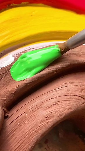 The cutest pottery 🌈 #pottery #claylife #artsandcrafts 🎥 @naomicartoons