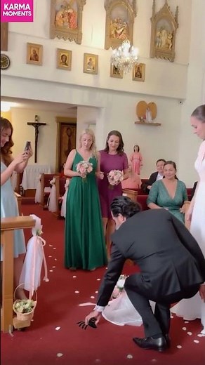 Karma Wedding Prank 😂: Bride's Spider Surprise! #karma #weddingprank #shorts
