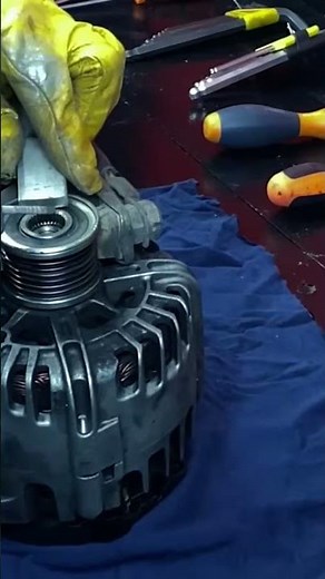 How to make FREE ENERGY Generator using Car Alternator