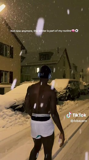 Nicolas Jackson Embraces the Bavarian Routine