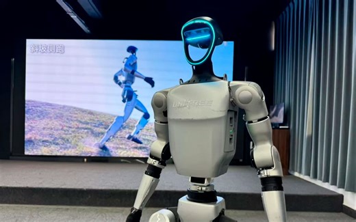 Robô humanoide da China é o primeiro do mundo capaz de dar mortal para frente
