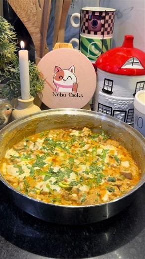 Cheesy Chicken Malai Handi Recipe — Creamy Cheese Chicken (700g)