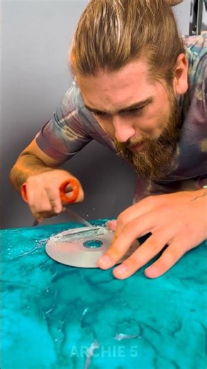 CD bubble hack?! 😳💿🫧