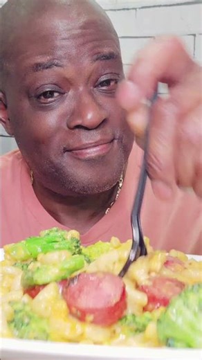 One-pot Cheesy Smoked Sausage with Broccoli Rice Cooker Recipes