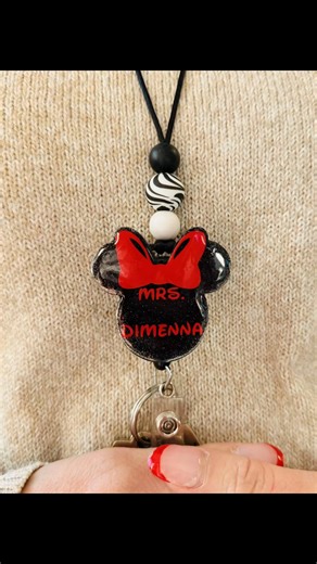 Interchangeable Lanyards for Coworkers: A Modern Touch