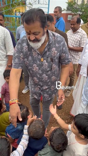 ഏത് പ്രായക്കാർക്കും എന്തോ സുരേഷ് ഗോപിയെ വളരെ ഇഷ്ടമാണ് 🤩 Suresh Gopi #sureshgopi