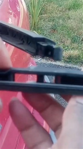 Pay attention!! how to remove and replace rear wiper blades from suv