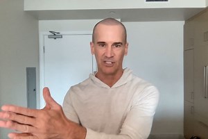 How to handle students who gang up on you. | Smart Classroom Management