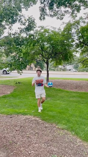 Halo Ball on Instagram: "Halo Ball is just simply better 😅😤 #haloball #basketball #sport #fiba #basket"