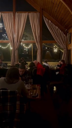 Nu-Cavu Restaurant | A dining room filled with love 💕 Valentine’s Day at Nu Cavu. | Instagram