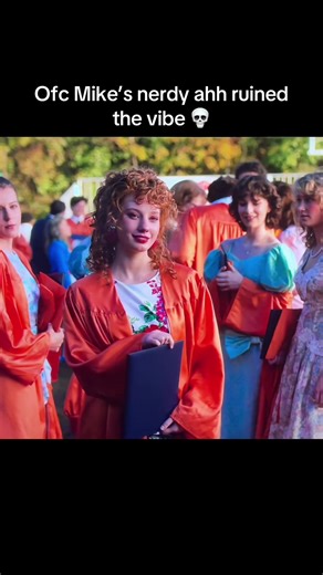 Mike definitely gave Will the ick in this scene 😭 #strangerthings5 #strangerthings #finnwolfhard #mikewheeler #willbyers