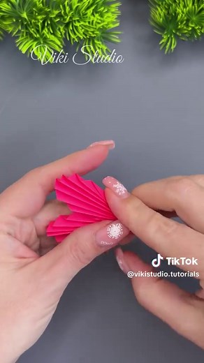 Easy Valentine’s Day DIY Paper Heart Craft Ideas