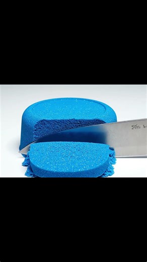 ASMR video Sand cutting