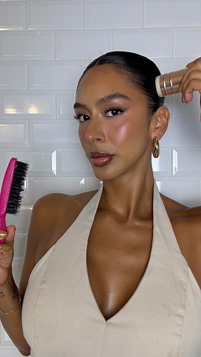 Girrrrrlll if you are putting that hair in a tight bun without properly oiling and a treatment, you are damaging that hair! Always, and I mean always, oil and use a moisturizing mask or leave in conditioner to create that tackiness that a slick back bun needs to stay in place. No gels, no mousses, just TLC. You are very welcome 🤭😘 | Rubi Yunuen