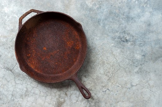 Your Rusty Cast Iron Pan Is Ruining Your Food—Here's How To Fix It