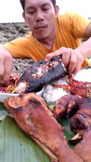 Is this the BEST way to eat Rabbitfish? 🔥