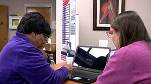 Free Tech Connect classes help seniors better understand their devices