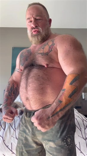 Keith Ellis on Instagram: "Our daily routine includes transforming ourselves into an image we want others to receive. We project with our clothes, hairstyles, body augmentation etc… #daddy #thebeefycupcake #Beefycupcake #gaybear #gaybearsoftiktok #endowedbear #gaybearsofinstagram #musclebear #cigar #beard #hairy #twitter #gay #wrestling #flexing #muscle #x #daddybear #beefy #beefybear #thick #thebearmag #daddybear #pupcommunity #bear #musk #musky #teddybear #nips"