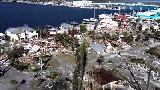 18K views · 104 reactions | Las ciudades de Fort Myers y Fort Myers Beach, en Florida, son dos de las urbes costeras más afectadas por el huracán Ian. Casas y calles destruidas, árboles derribados y edificios convertidos en escombros, casi no quedó nada en pie. #EnPunto con Denise Maerker | NMás | Facebook
