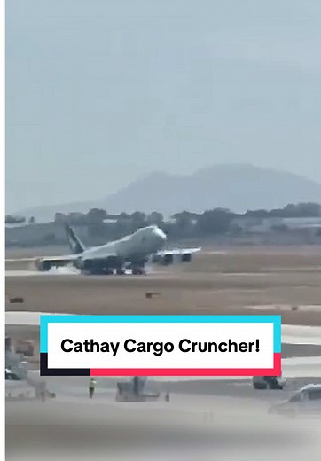 Cathay Cargo Cruncher: Heavy 747 Landing in Guadalajara