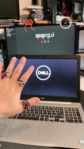 Discos SSD y limpieza en una DELL I7 ❤️ No necesitas otra pc, solo necesitas un buen técnico que te explique y te asesores bien 😁 (obviamente a la hora de laburar se explica mucho mas que en un tik tok de 2 min jaja) #dell #dellnotebook #delllaptop #notebook #ssd #hdd #rapidez #for #you #foryou #foryourlaptop #repair #reparacion #