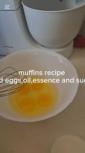 #viralreelschallenge #muffins Vanilla muffins Recipe Ingredients 4cups flour 4tspns baking powder 4eggs 1cup sugar 2cups milk 1tablespoon vanilla essence 1cup cooking oil Method Preheat oven at 180degrees,Grease muffin pan or line with muffin paper cups. In a bowl add flour,baking powder sugar and mix. In another bowl mix oil,eggs,milk and essence then pour into the flour mixture and mix till smooth. Fill into muffin pan and bake 15-20mns or till golden brown Enjoy | Baking with Milli