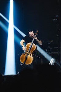 4/5 concerts done in Brazil, one more night to go! Thanks again to all people in SAO PAOLO. We guess this video says more than a thousand words in this caption. So yeah, we had a lot of fun, did you?! 🤪 #Apocalyptica #SaoPaolo #CelloMetal #SymphonicMetal #Cello | Apocalyptica