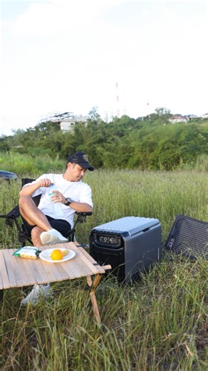 Rocco Nacino | A random date with the preggy wifey means to be prepared with the food she'll want to eat during our trip. With that, our Ecoflow Glacier... | Instagram