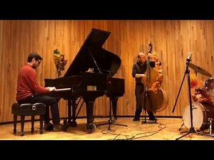 The Peanuts Gang Trio presents Vince Guaraldi's "Thanksgiving Theme"