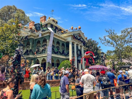 Disney Reveals NEW Behind-the-Scenes Look at the Haunted Mansion Holiday Attraction - AllEars.Net