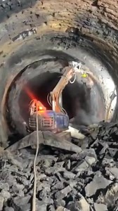 17K views · 46 reactions | I don't know what substance causes the excavator to fire. | Media 5 | Facebook