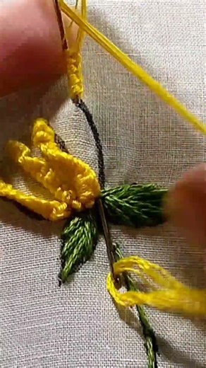 Hand Embroidery tutorial!! #handbroidery #embroiderylover #embroideryforbeginners #shortsvideo