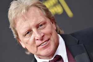 'Deadliest Catch' Season 19: Who Dies? It's Someone Close to Sig Hansen