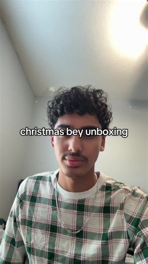 tuff merry chrismas#fyp #beyblade #beybaldeburst #beybladex | beyblade