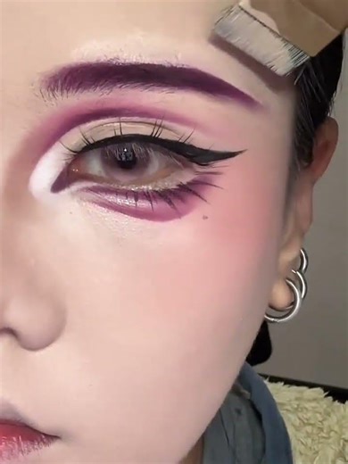 Master Evil Cosplay Eyebrows in 60 Seconds - Quick & Easy Tutorial CosplayEyebrows BeautyT