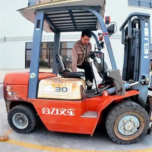 The entire process of the forklift exam and how to get a forklift license
