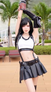 This trend but as requested... Tifa Lockhart Cosplay. Final Fantasy VII Tifa Cosplay Myrtle. #FinalFantasyVII #Tifa #Cosplay | Myrtle Sarrosa