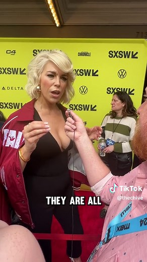 The Fall Guy cast salutes stunt workers at SXSW 🫡 🎨 @mrjoebarlow @camcamoncam @zachnading7 #ryangosling #thefallguy #emilyblunt #hannahwaddingham #winstonduke #stephaniehsu @sxsw #sxsw
