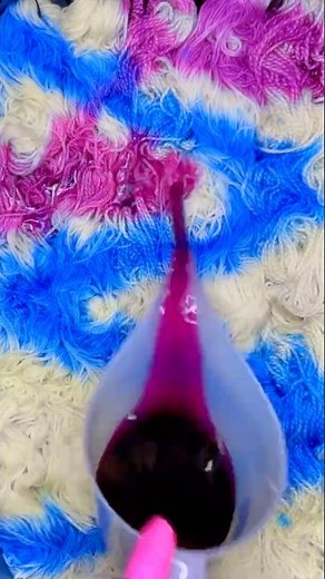 Hand Dyed Yarn That Looks Like Stained Glass #yarndyeing #YARNasmr #handdyed