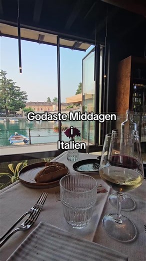 Godaste Middagen i Italien 😍 Hade du vågat testa Blomkruka? Betyder tydligen pigga upp mig på svenska.🤔 . . . . #middag #italien #tiramisu
