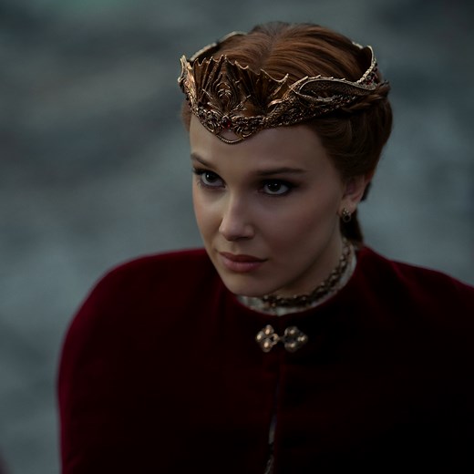 Get ready for Millie Bobby Brown's most epic role yet! ✨ In the new Netflix movie "Damsel", she transforms from a damsel in distress to a fierce warrior ⚔️, battling dragons  and more! Brown says this project pushed her physically like never before. Check it out now streaming on Netflix! #milliebobbybrown #damselnetflix #MovieNews #damselmovie | Hollywood Outbreak | Facebook