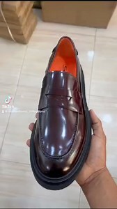 4 comments | Santoni 100% Italian shoes | Sop williams | Facebook
