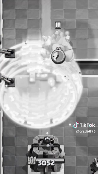 Golem versus Rage: Clash Royale Showdown