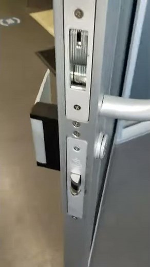 ADAMS RITE 1 1/2 DEADLATCH AND PADDLE INSTALLATION LOCKSMITH EDDY SHIPEK 561-693-8636 LIVE