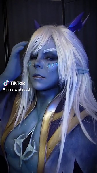 Been working on this cosplay for a month or two, so happy with how it turned out and scored second place at Dreamhack!! #aaravos #thedragonprince #aaravoscosplay